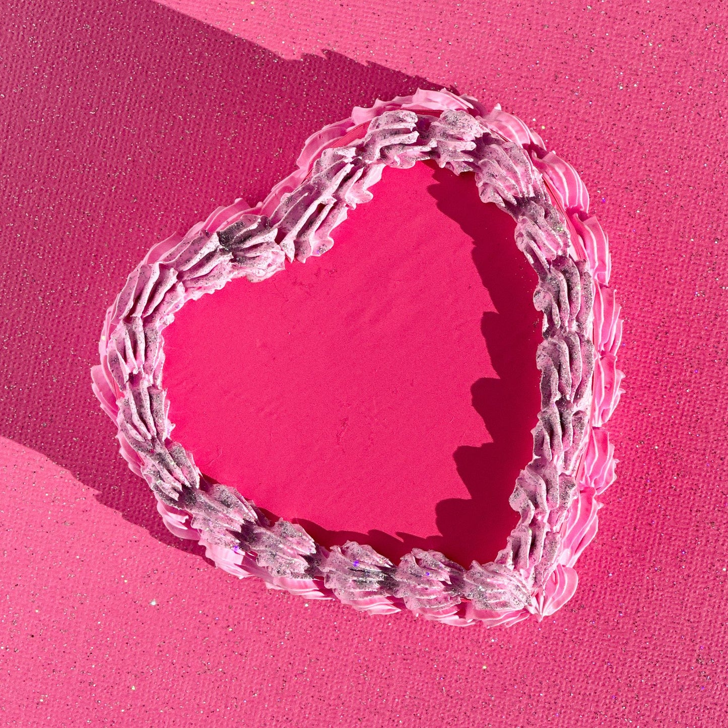 3D Painted Cake - Heart Box Pink With Holographic Glitter