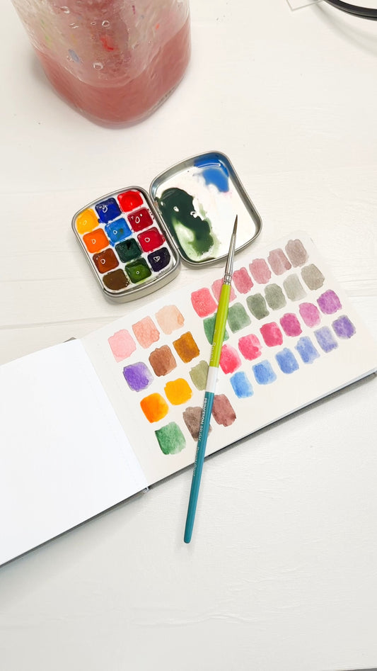 Watercolor brush and paint set