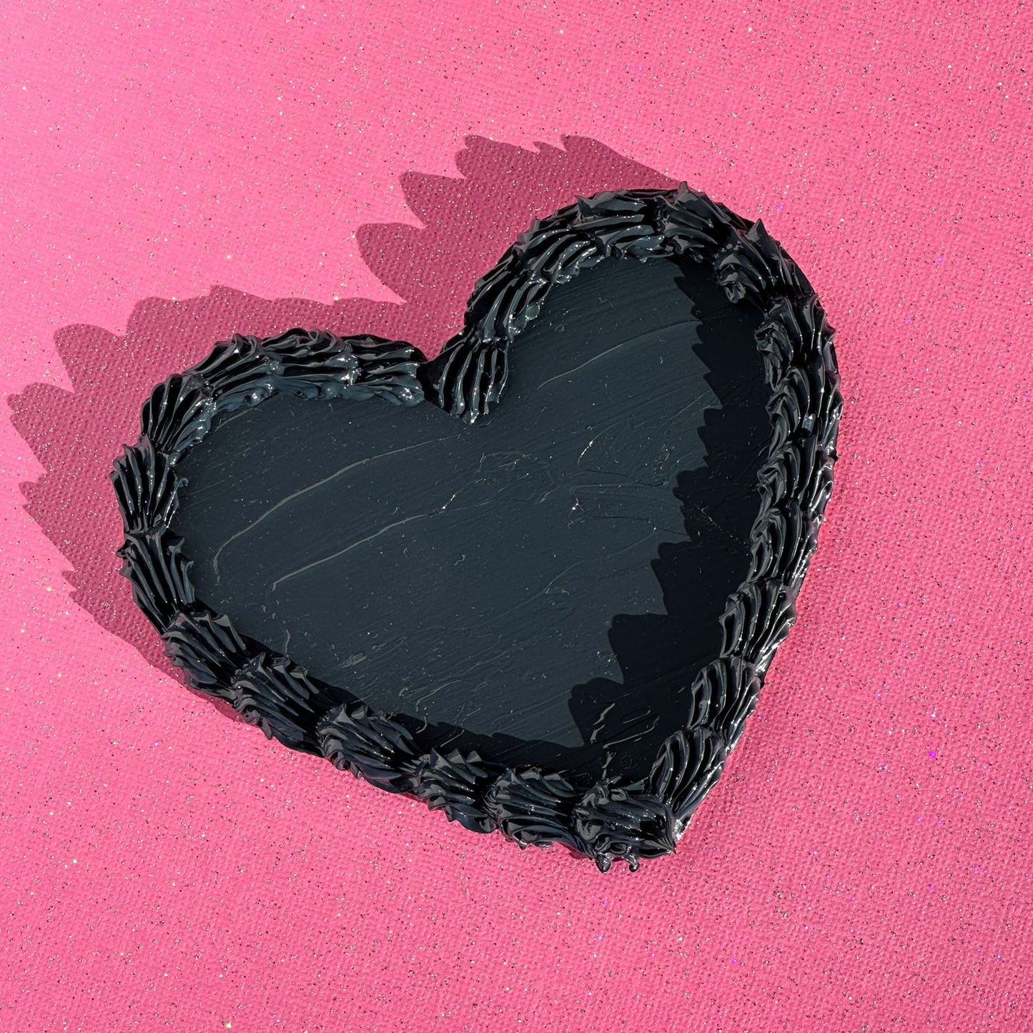 3D Painted Cookie - Heart With Light Black "Frosting"
