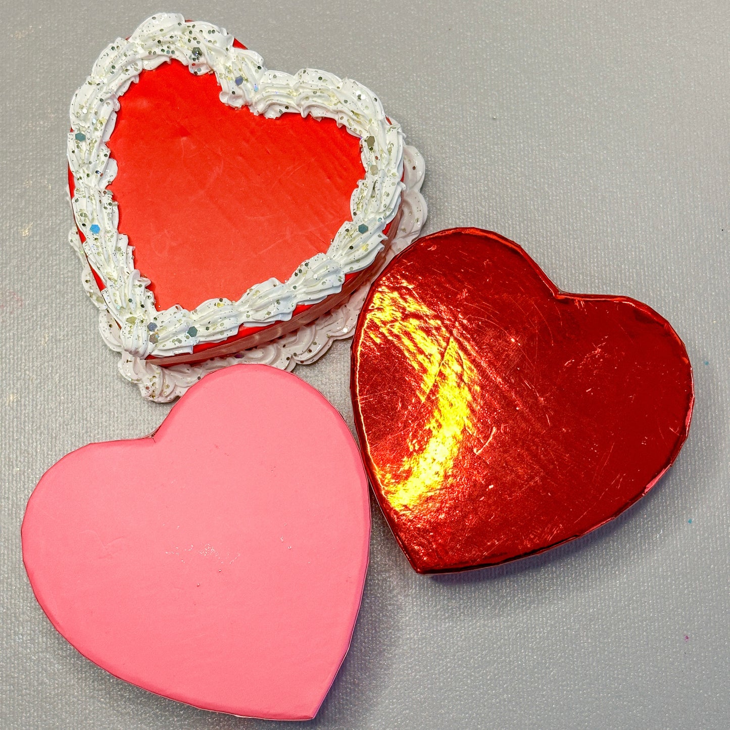 Valentine's 3D Paint Cake Kit | DIY Heart Box Craft with Piping Tools & Glitter Sprinkles